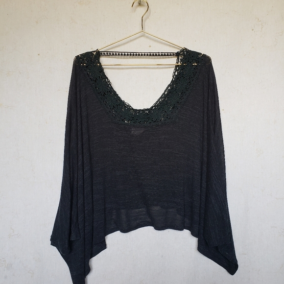 Urban Outfitters summer poncho boho blouse top - Picture 3 of 6